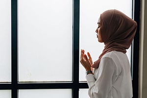 عکس از دعای وابستگی شدید شوهر به زن ذکر و دعا برای بی قراری شوهر